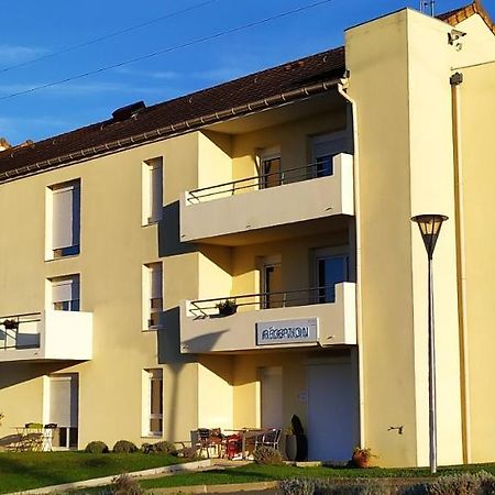 Brétigny-sur-Orge Residence Carouge Appart Hotel מראה חיצוני תמונה