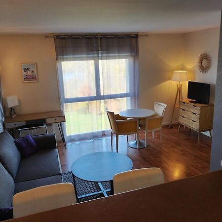 Brétigny-sur-Orge Residence Carouge Appart Hotel מראה חיצוני תמונה