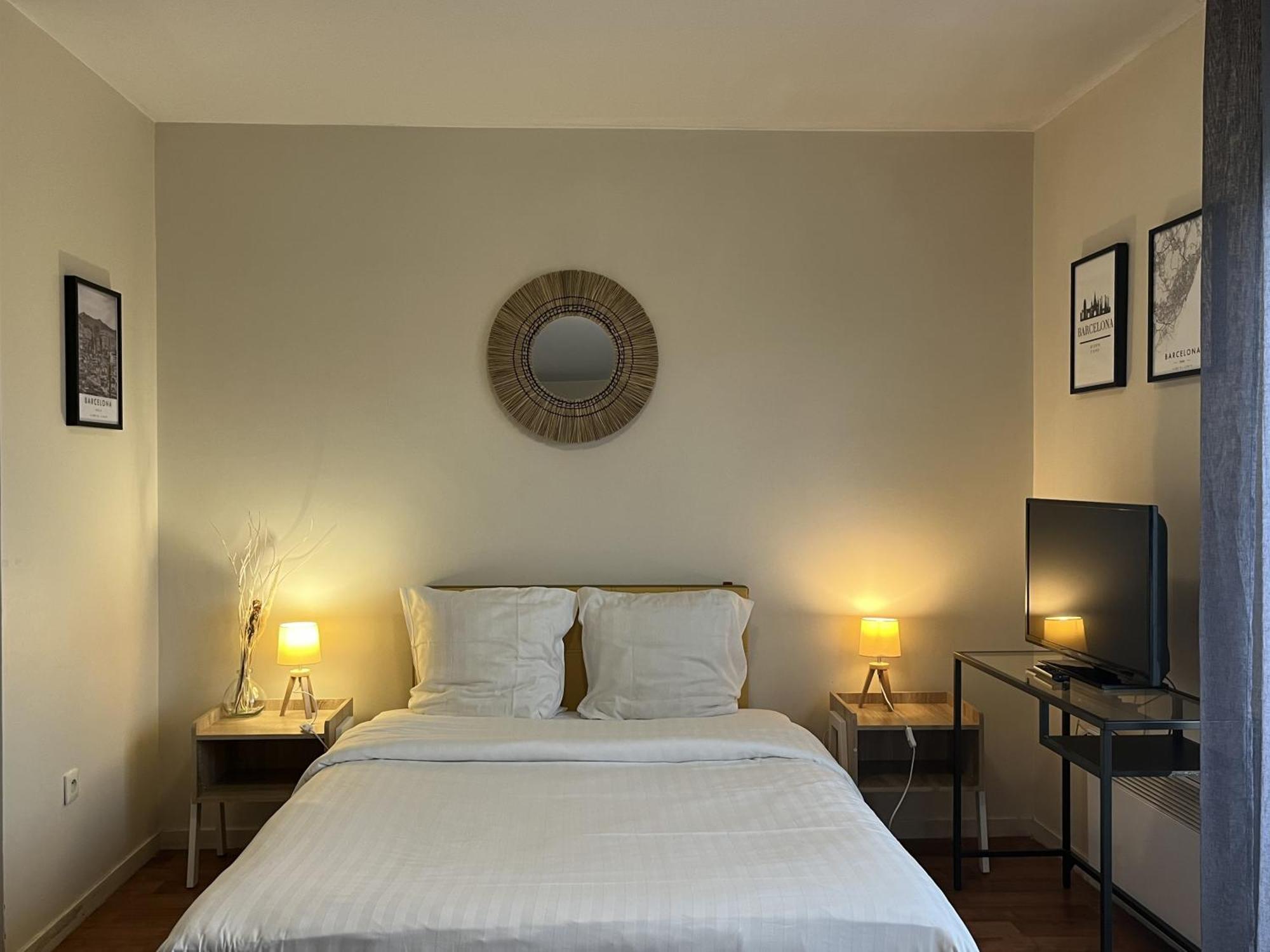 Brétigny-sur-Orge Residence Carouge Appart Hotel מראה חיצוני תמונה